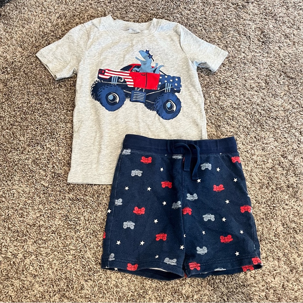 4T Carter's Gray Tee with shorts